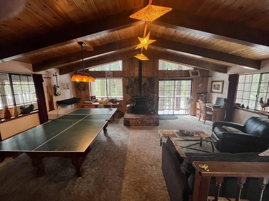 Sweet Retreat: Theater, Pool/Ping-Pong, Quiet! Villa Camp Connell ภายนอก รูปภาพ